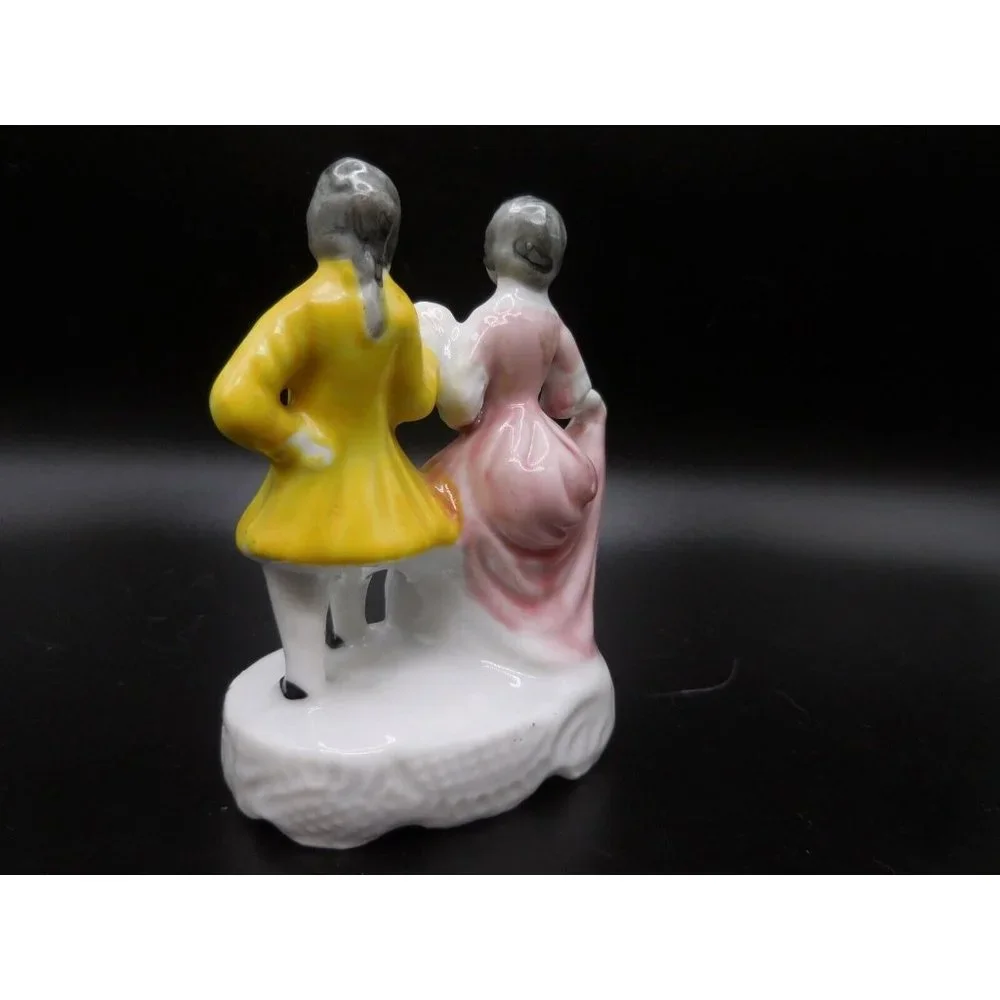 Vintage‎ Occupied Japan  Man Woman Victorian Couple Dancing Figurine 3 1/2